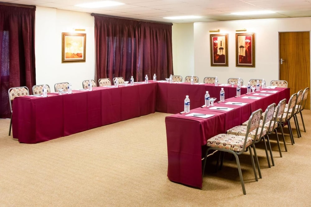 Willows Garden Hotel Potchefstroom 12/22