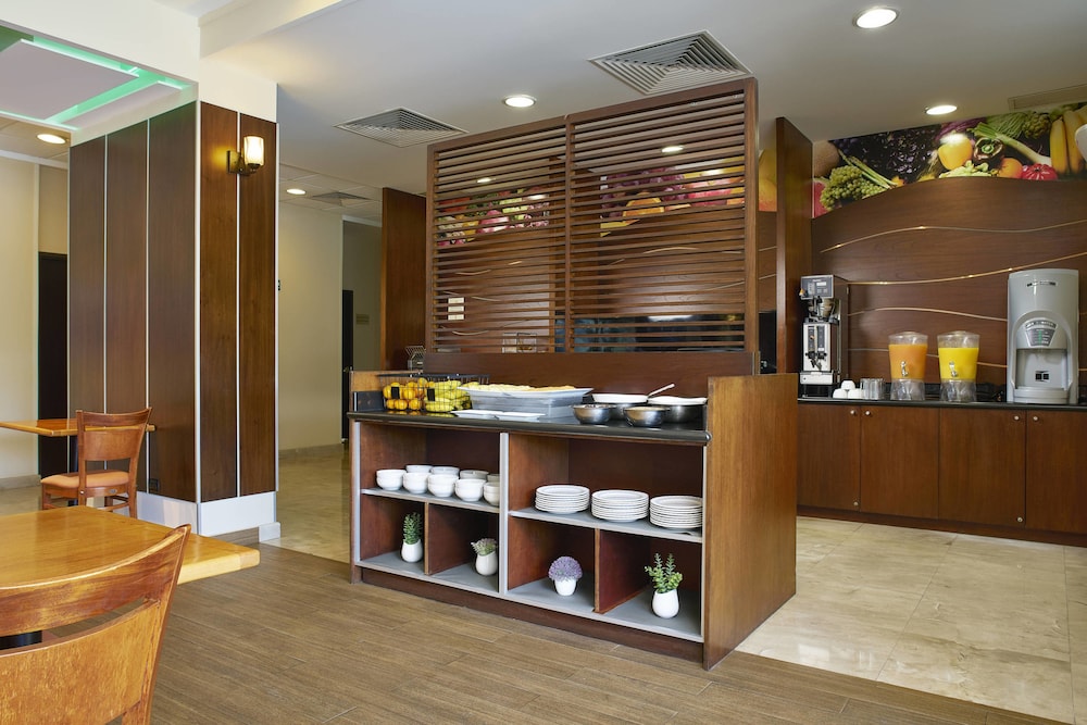 Fairfield Inn By Marriott Los Cabos 37/48
