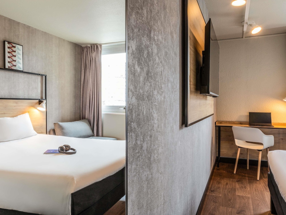ibis Paris Gennevilliers 19/76
