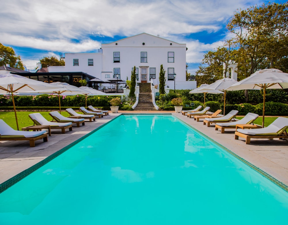 The Alphen Boutique Hotel 33/35