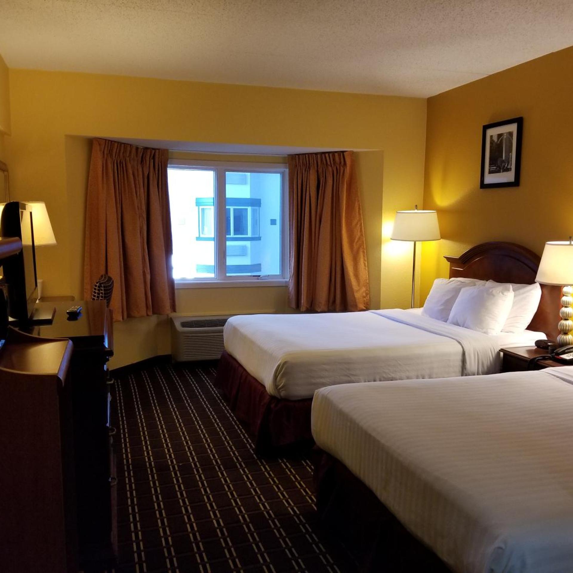 غرفة ديلوكس بسرير مزدوج أو سريرين منفصلين، The Comstock Inn And Conference Center 3/8