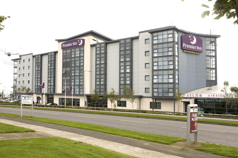 Premier Inn Dublin Airport Hotel 12/38