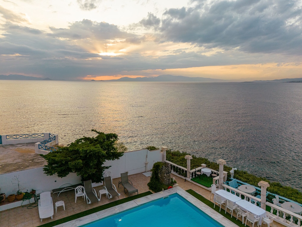 Hotel-Mistral Aegina 27/50