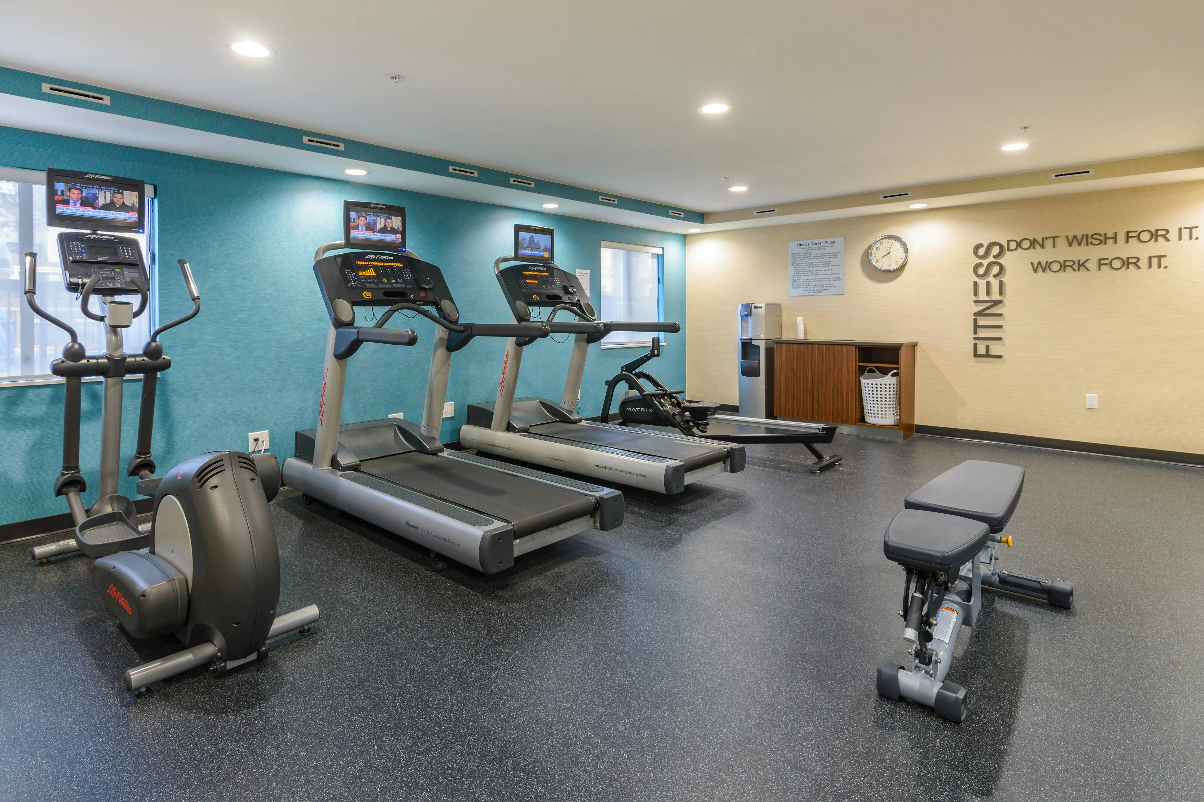 Fairfield Inn Manchester - Boston Regional Airport 6/12