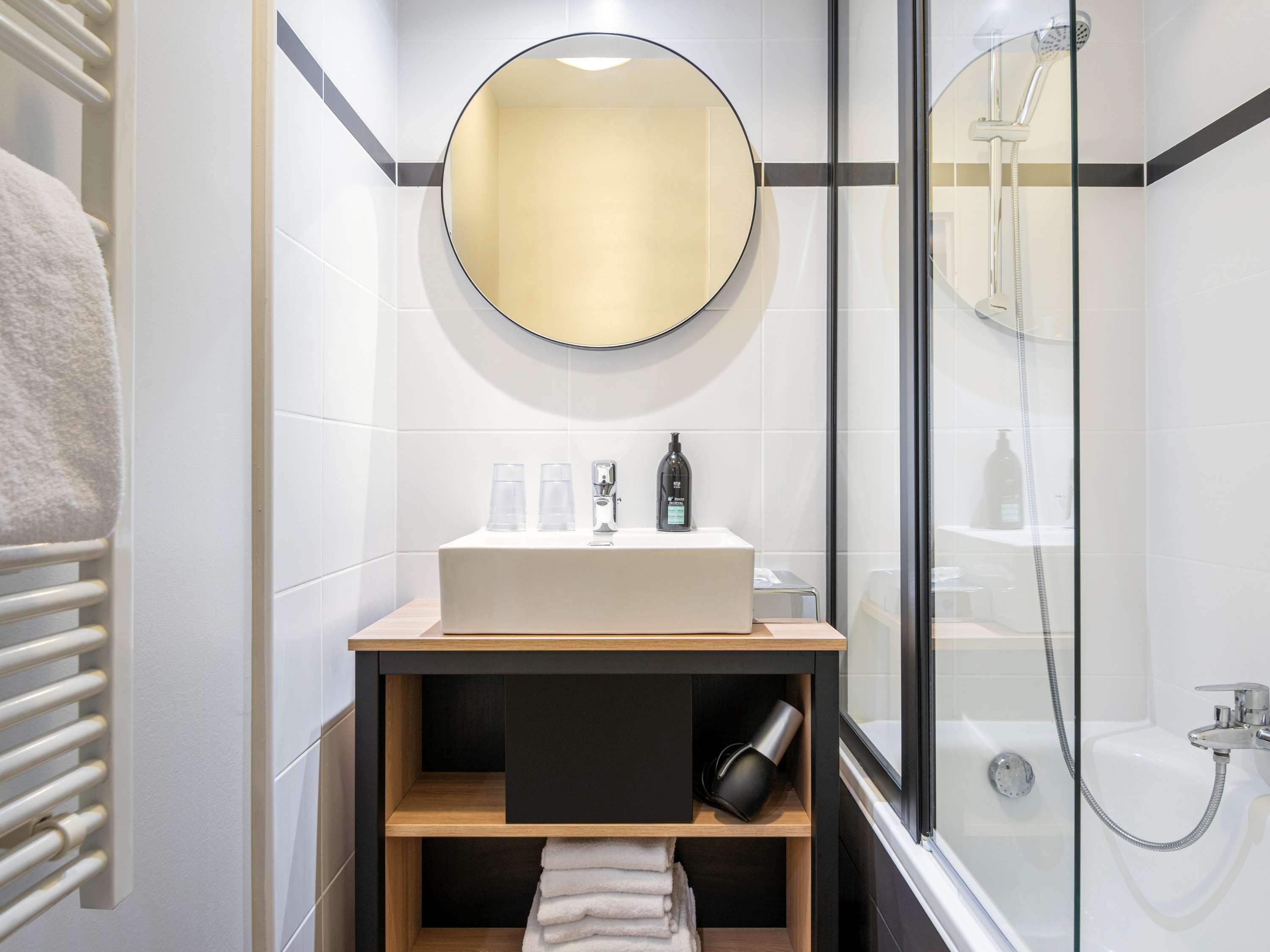 استوديو، Adagio La Defense Kleber 4/4