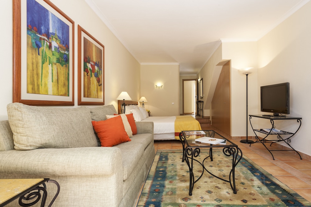 Pestana Palm Gardens 30/50