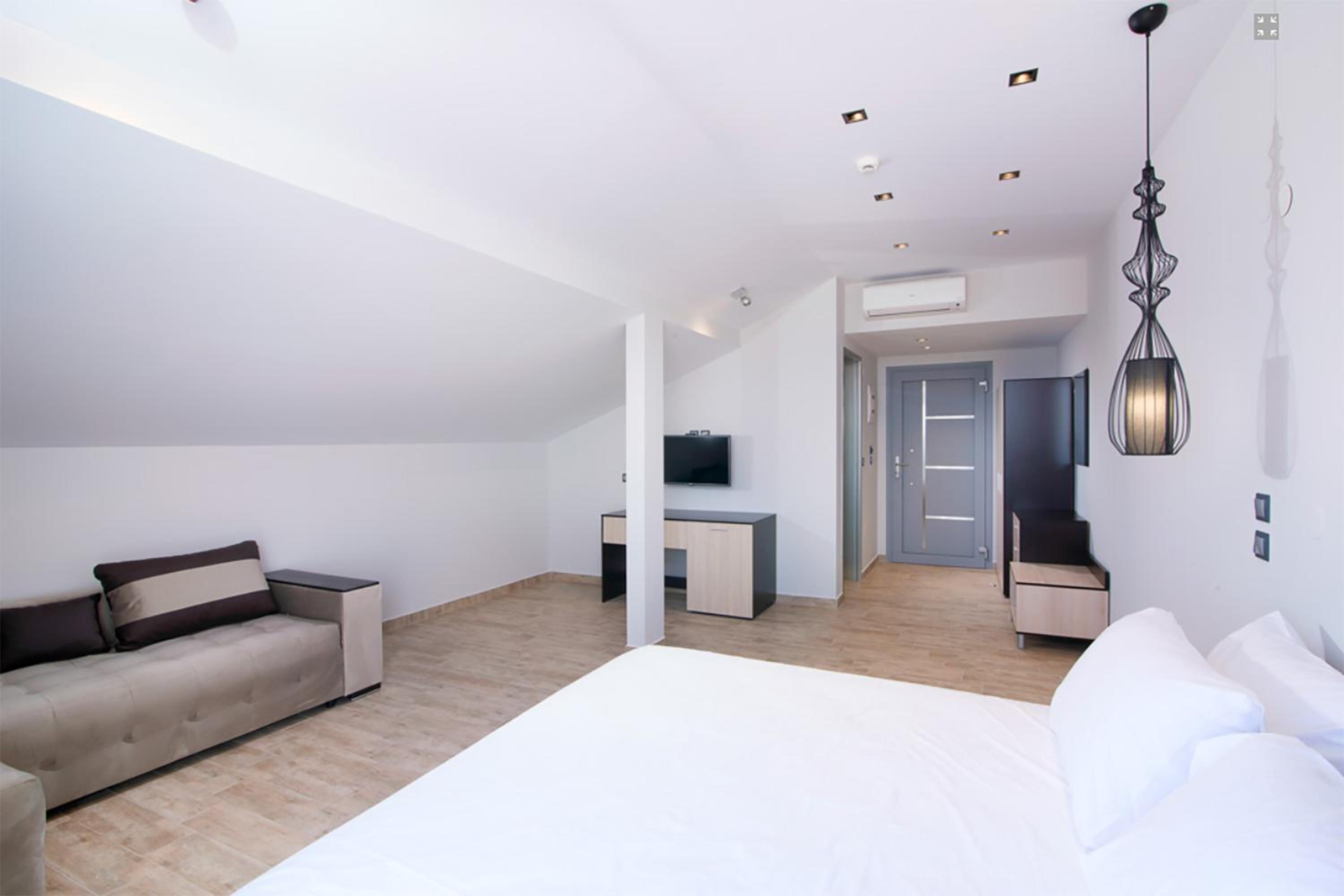 The Dome Luxury Hotel 29/60