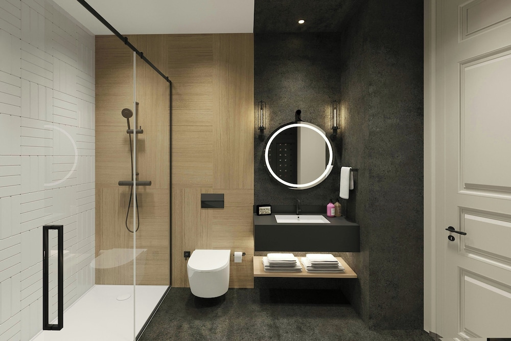 Moxy Istanbul Beyoglu 46/50