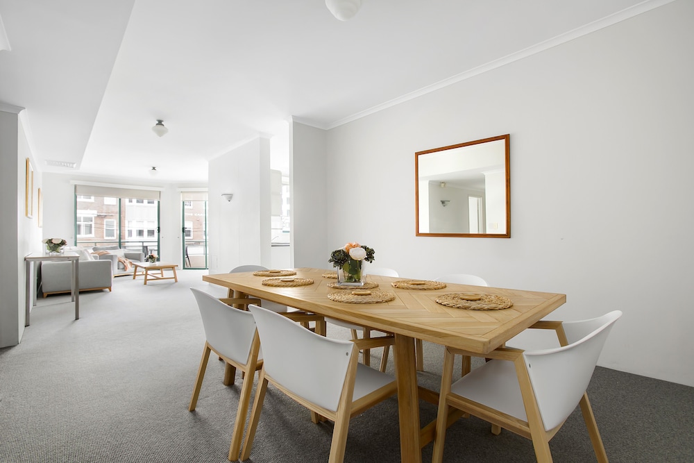 AEA THE COOGEE VIEW SERVICED APARTMENTS 67/82