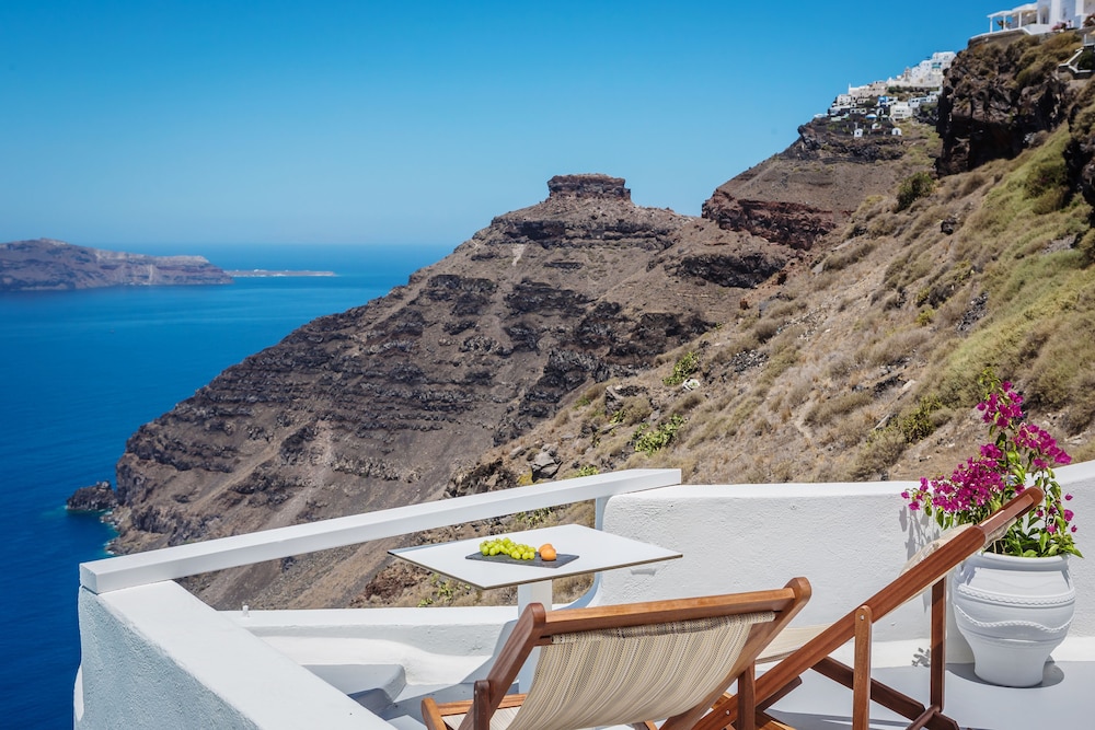 Sunrocks Hotel - Adults Only 67/69