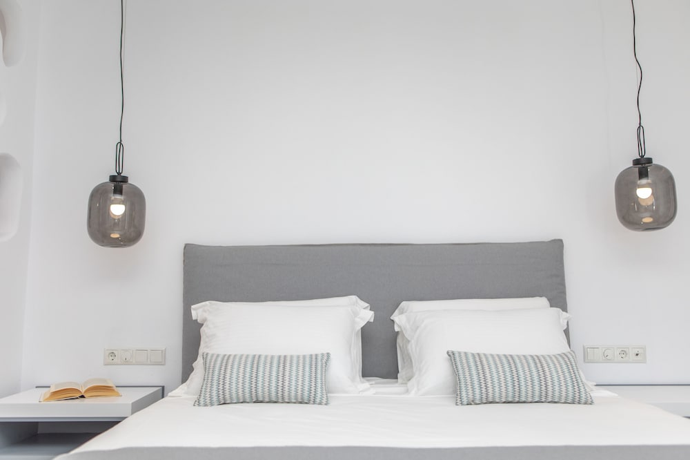 Crystal Mare Suites 15/33