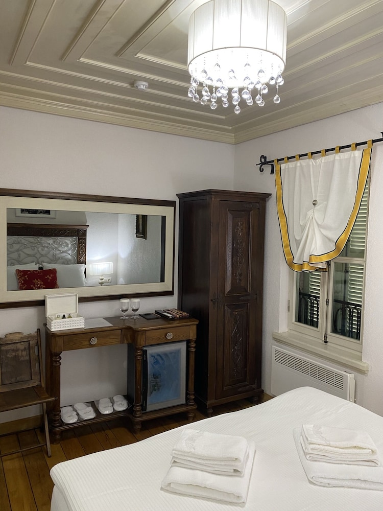 Nisi Hotel 23/63
