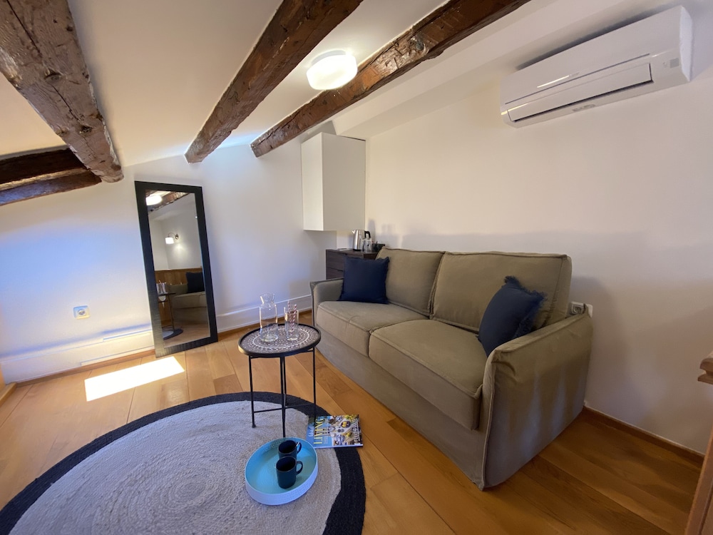 Noemi's Rooms - Adults Only 45/62