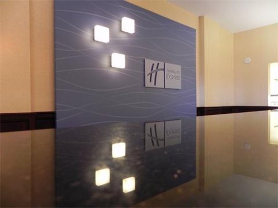 Holiday Inn Express Hotel And Suites Lubbock West 31/57
