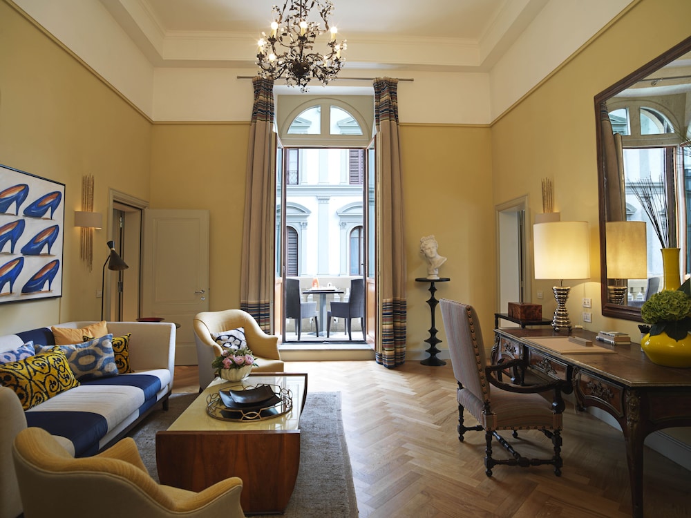 Rocco Forte Hotel Savoy Florence 51/74