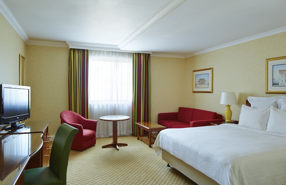 Delta Hotels by Marriott Liverpool City Centre 8/33