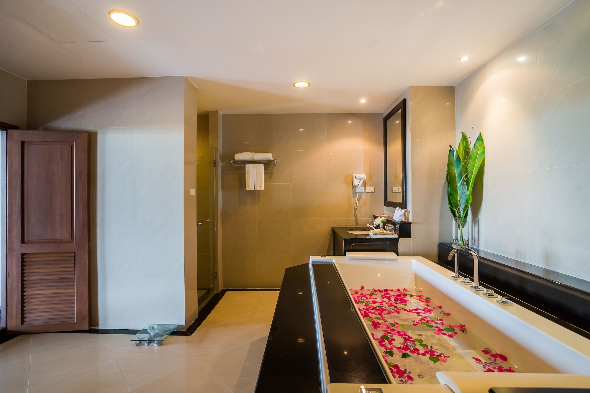 2 Bedrooms, Elegant, Suite, 2 Double Beds، Dor-Shada Resort By The Sea 6/6