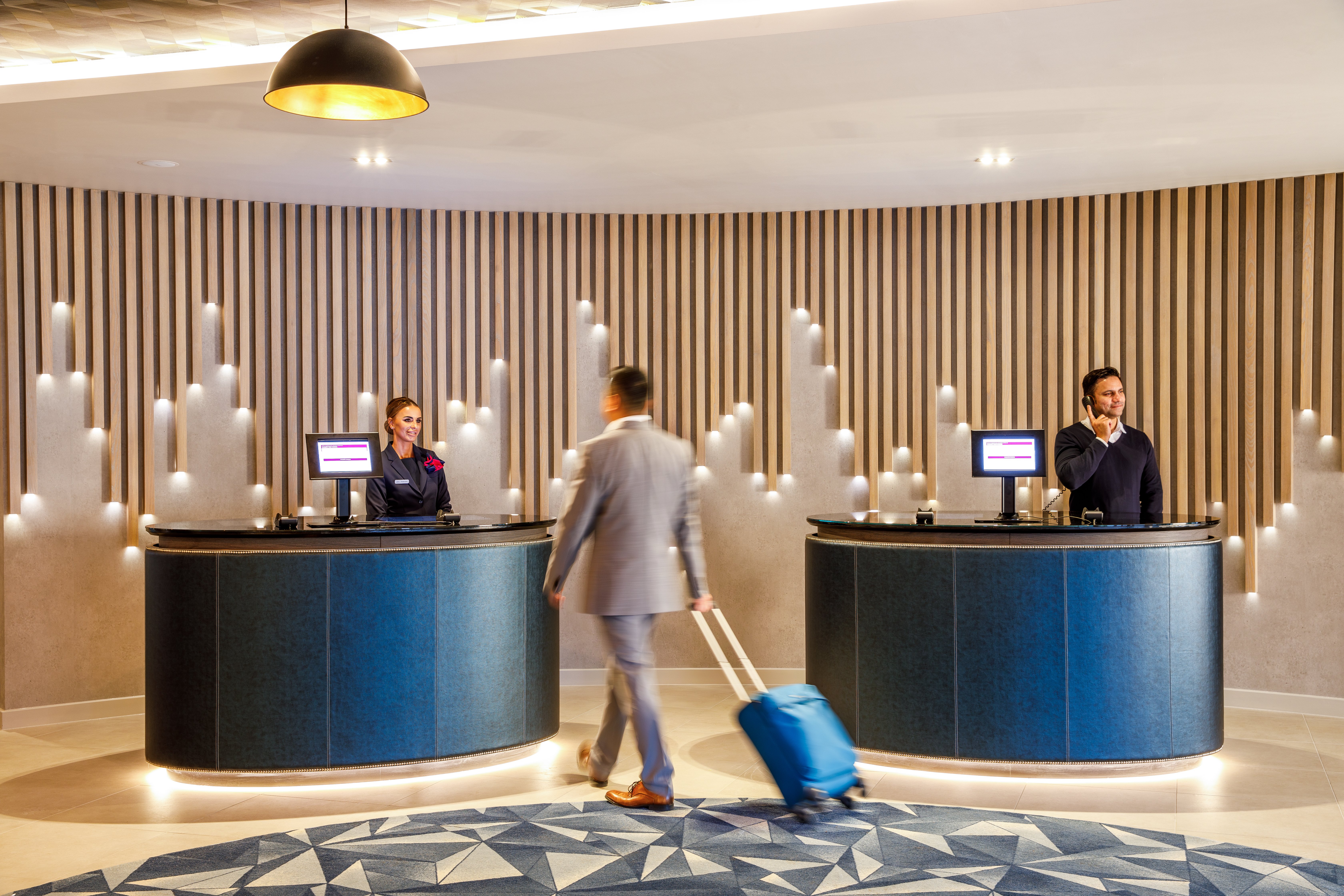 Crowne Plaza Manchester Airport 5/50