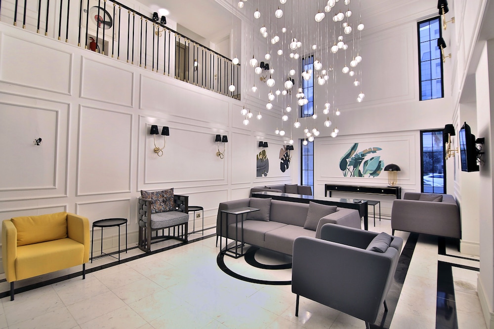 REO Hotel & Spa 47/69