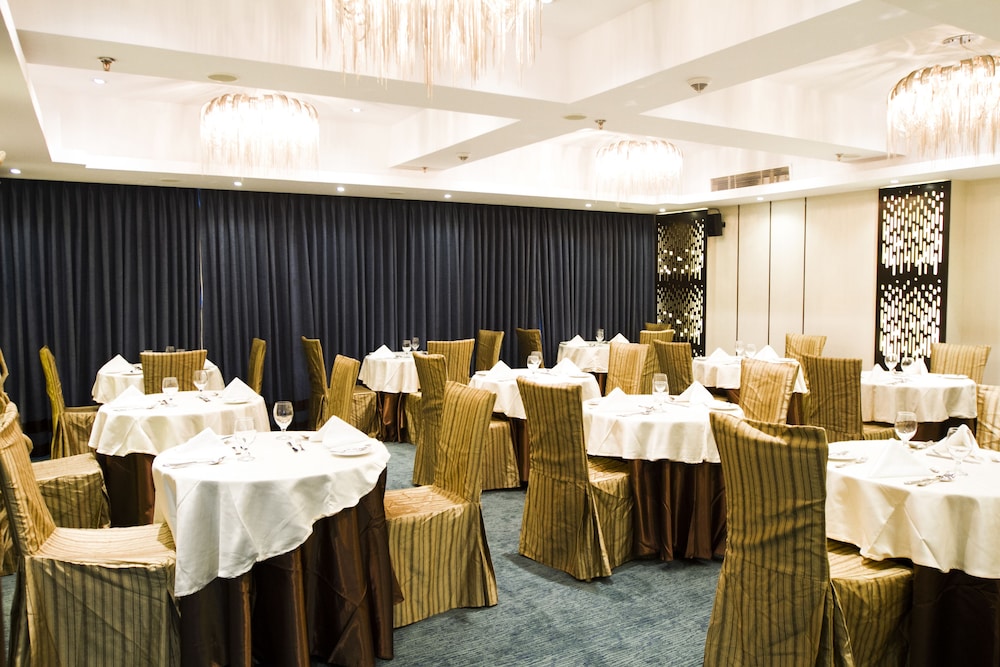 THE RAINTREE DHAKA 25/29