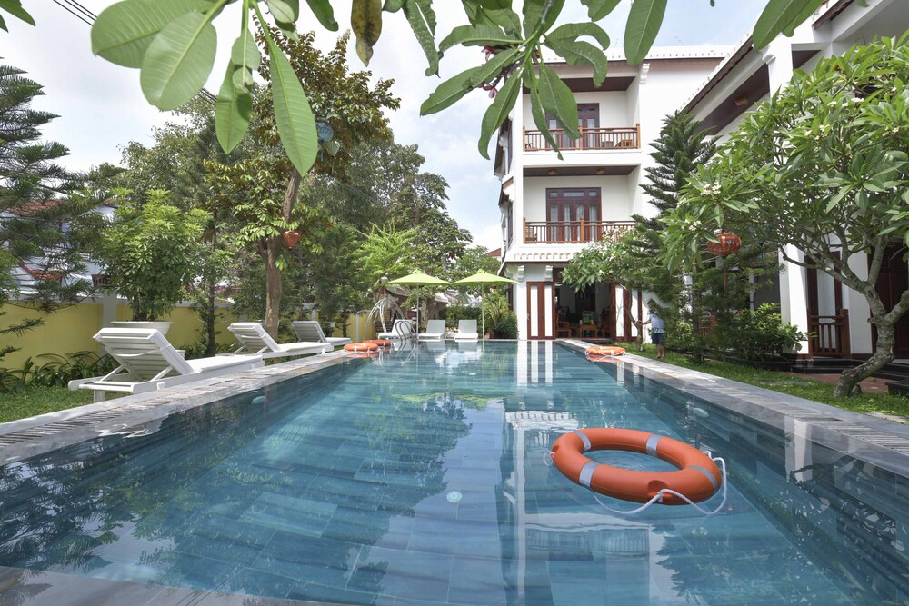 Green Hill Villa 70/75