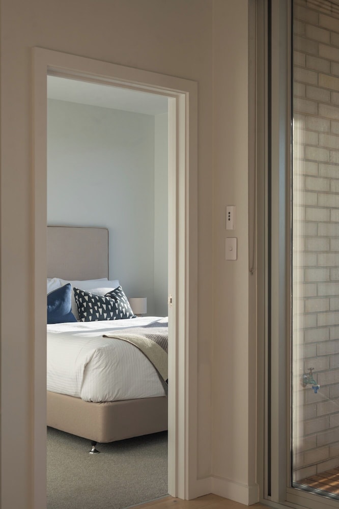 Sea Dunes Luxury Apartments 13/65