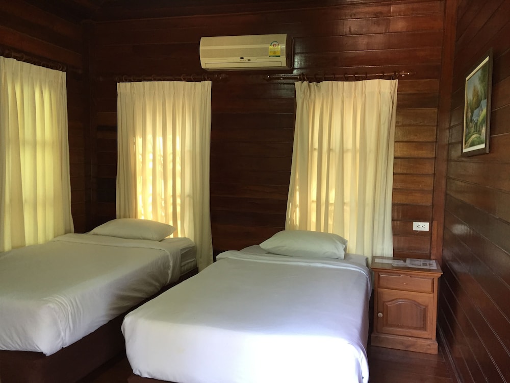 Baan Ing Khao Resort 14/50