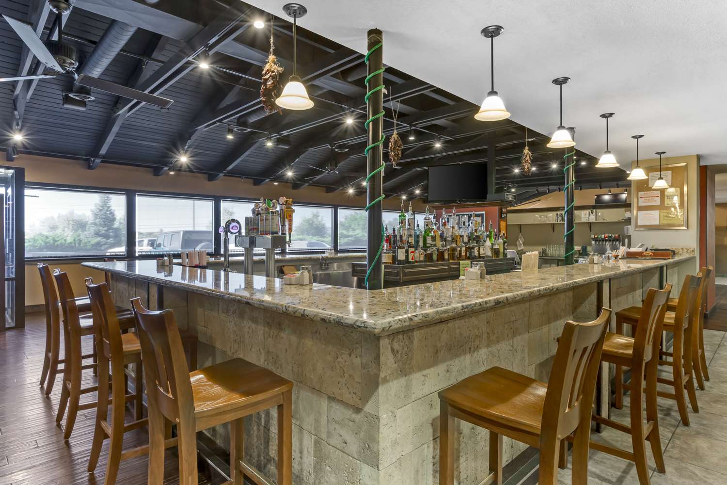 Best Western Plus Raton Hotel 38/43
