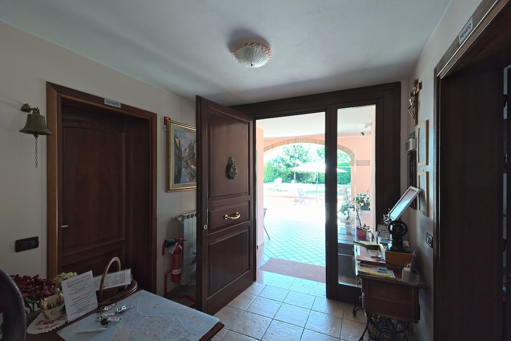 Villa ai Tigli 32/50