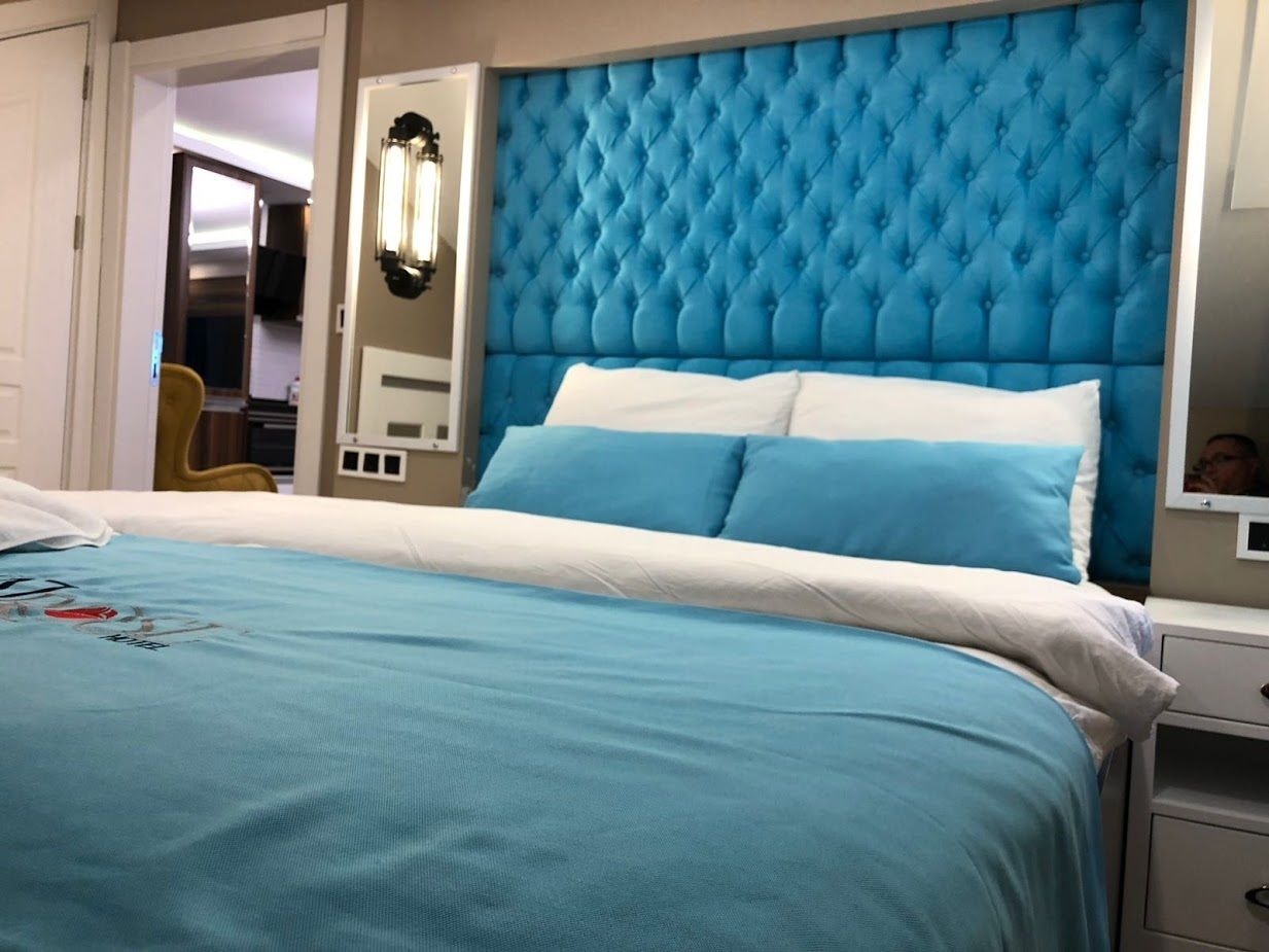 FAMILY SUITE