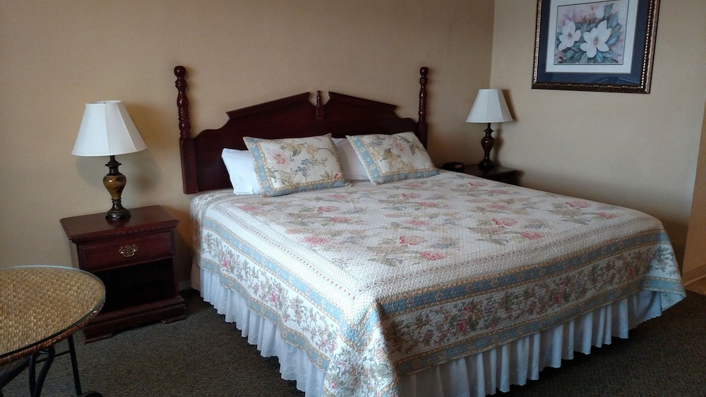 Americas Best Value Port Polson Inn 25/67