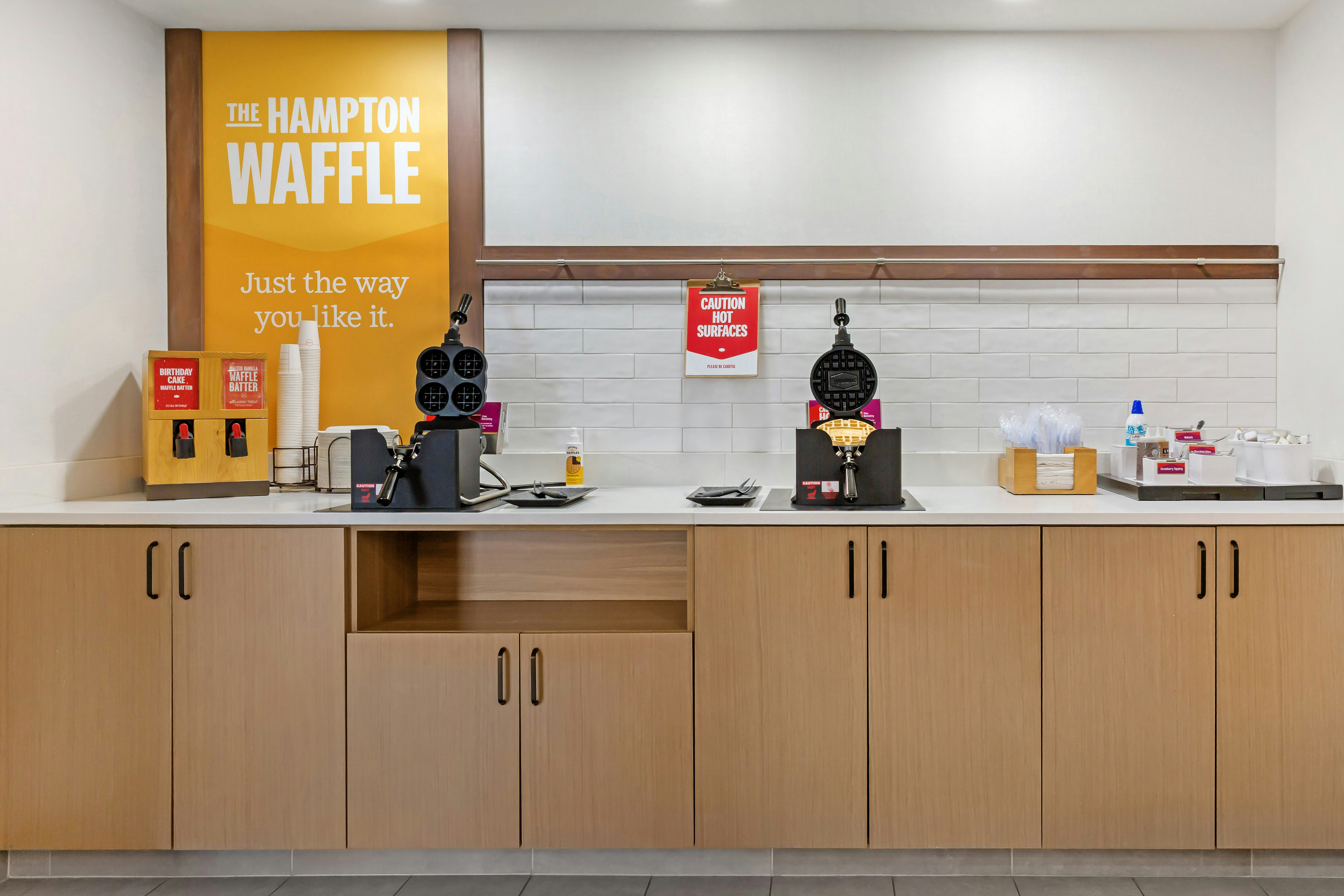 Hampton Inn And Suites Cincinnati Uptown University Area Oh 12/72