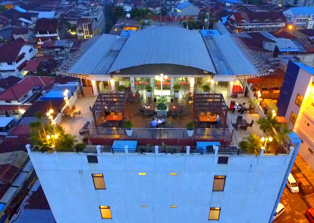 Transera Hotel Pontianak 4/36
