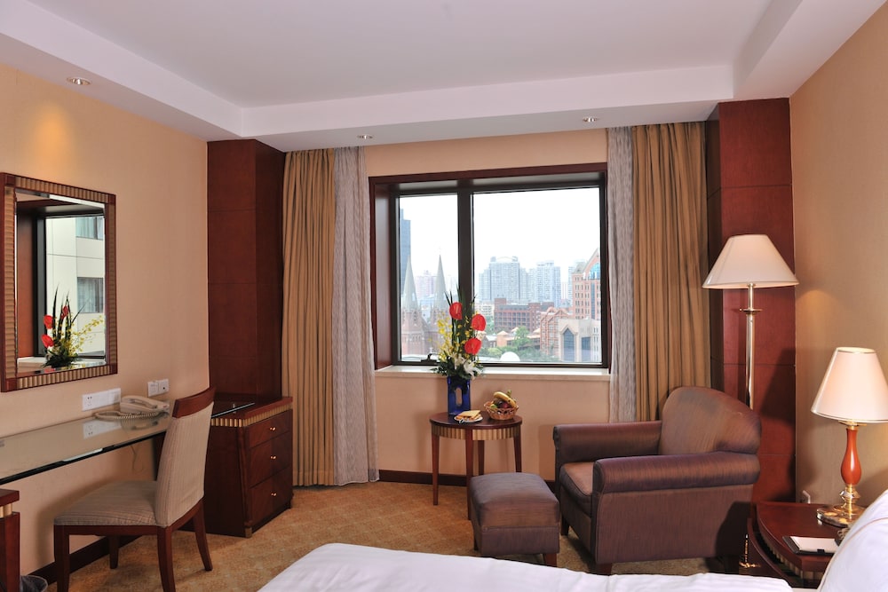 Jianguo Hotel Shanghai 41/56