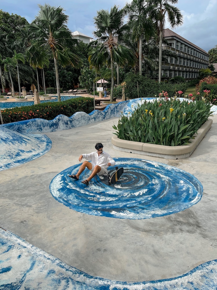 Botany Beach Resort 65/73