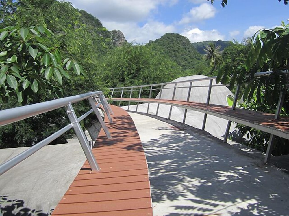 DNA Super Ozone Resort KhaoYai 19/50