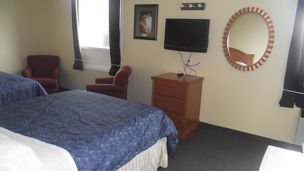 Empress Inn And Suites By the Falls 21/61