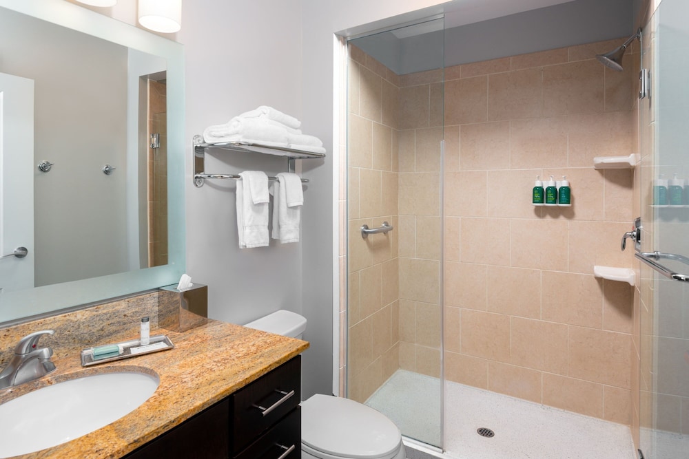 TOWNEPLACE SUITES BUFFALO AIRPORT 45/50