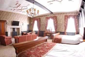 The Old Crown Coaching Inn 28/50