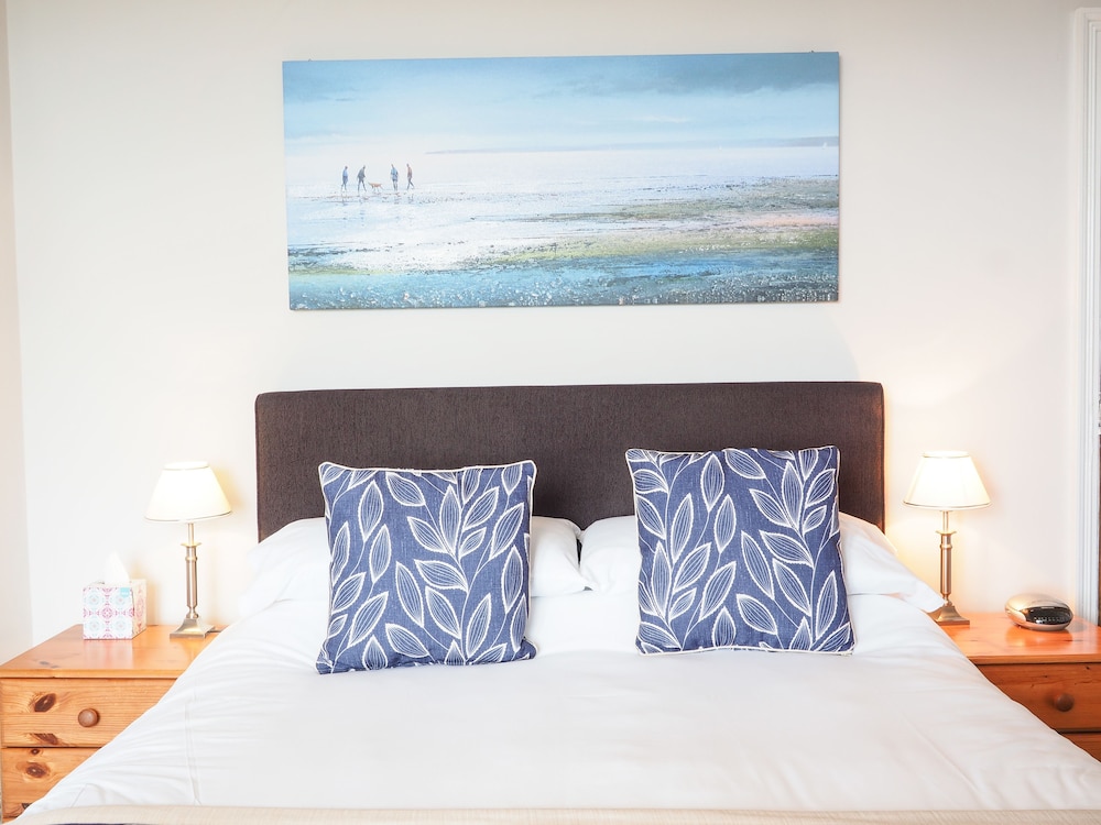 By The Sea Bed and Breakfast 27/39