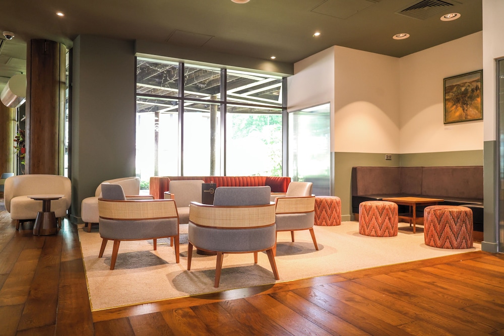 The Orchard Hotel Restaurant 43/63