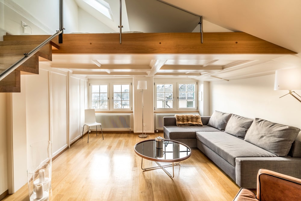 Lake Side Location Bellevue 22/43