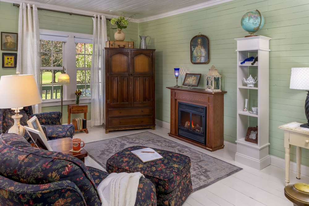 Maison D Memoire Bed & Breakfast Cottages 23/50