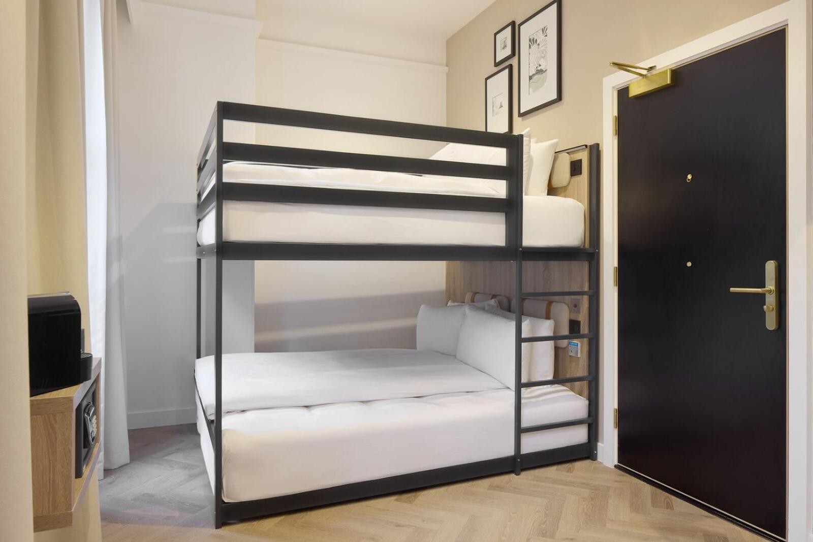 The Drey - Kensington, Earl's Court 22/50