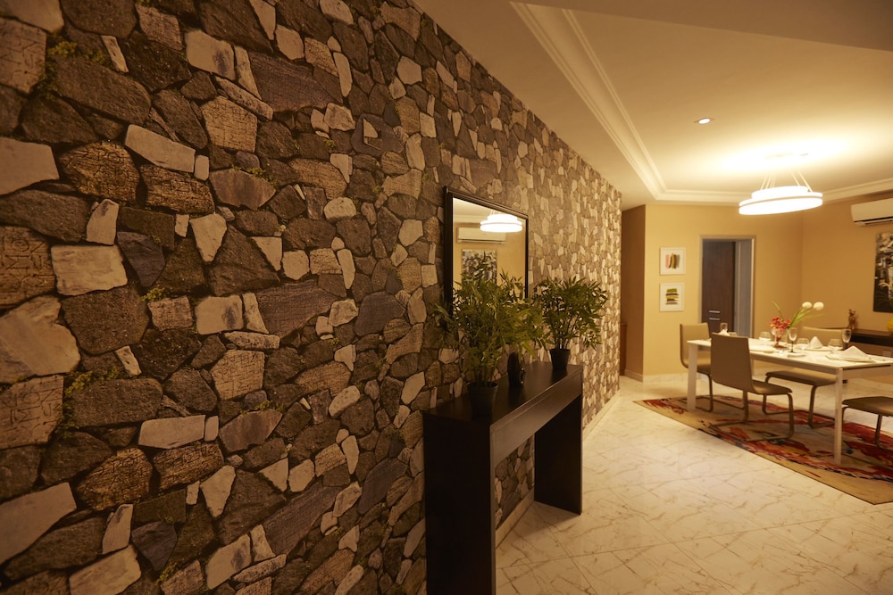 Belanova Apartments & Suites 34/45