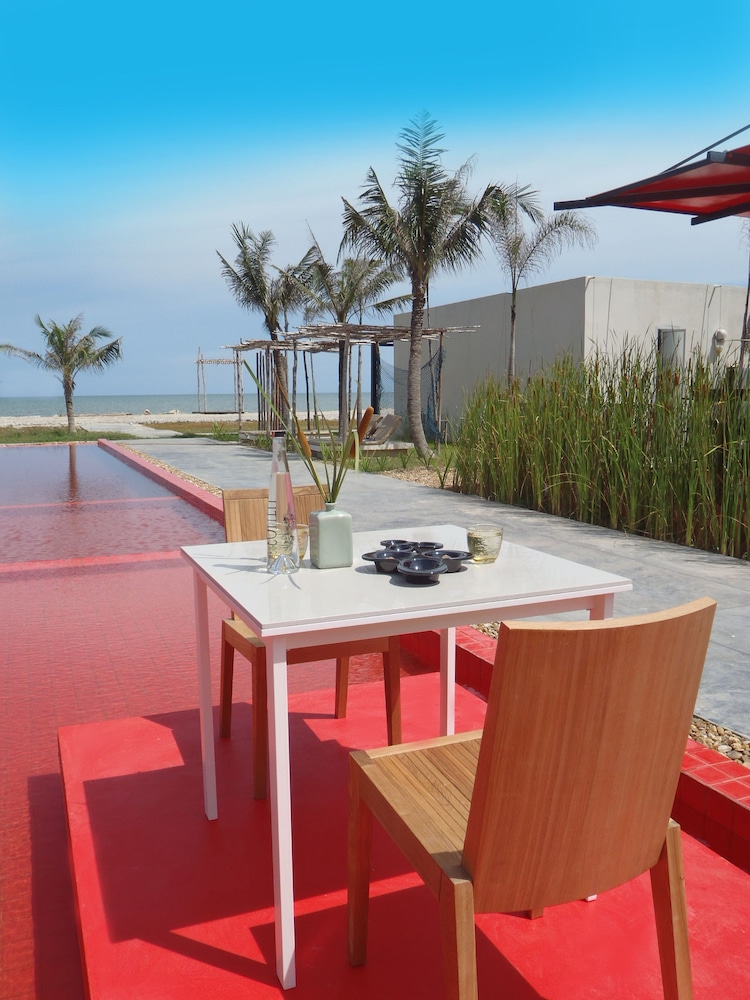 Red Z The Ocean 44/66