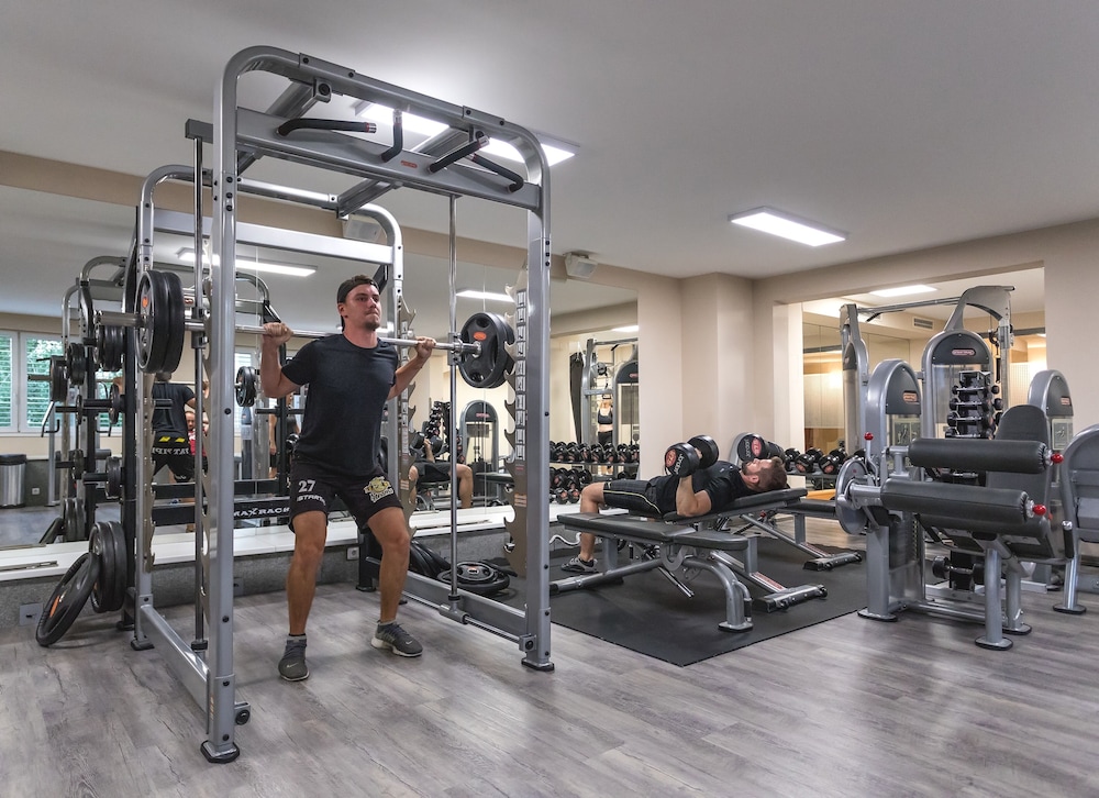 WELLNESS HOTEL STEP 23/50