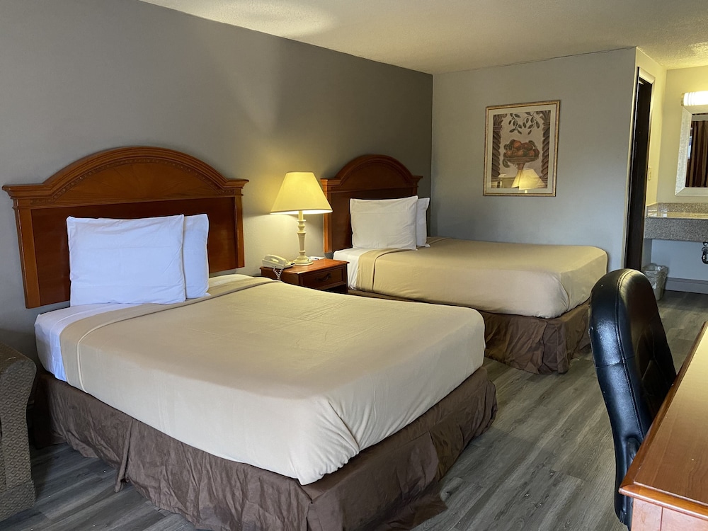 Travelodge by Wyndham Laurel 31/59