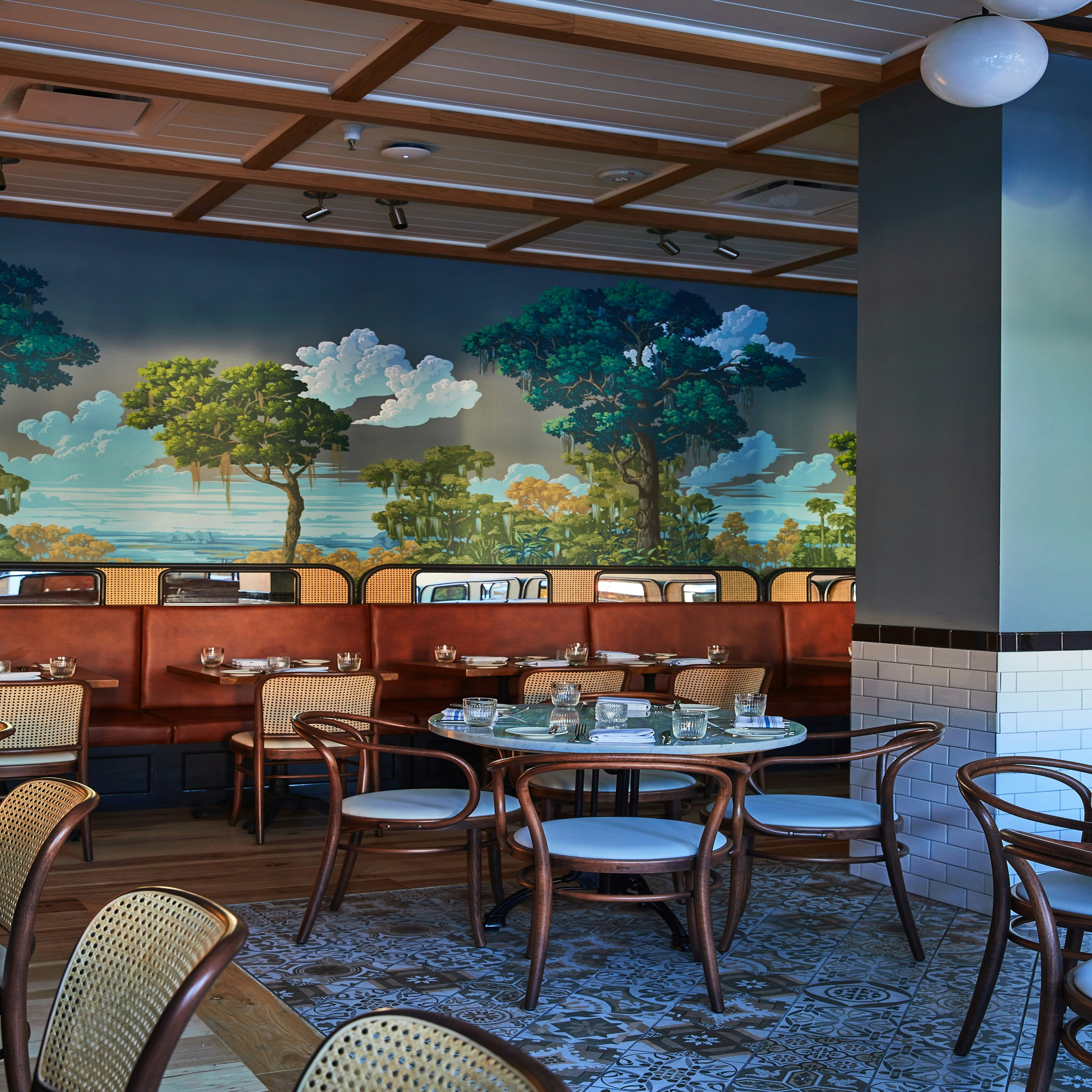The Drayton Hotel Savannah, Curio Collection by Hilton 39/51