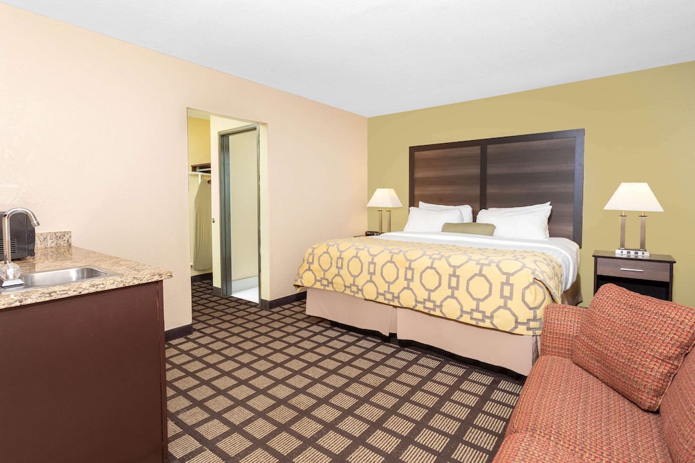 Clarion Pointe Harrodsburg 9/28
